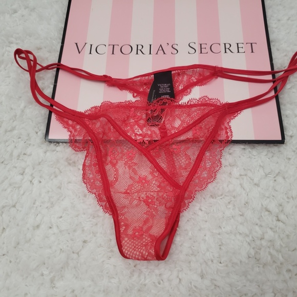 Victoria's Secret Other - Victoria's Secret DESIGNER COLLECTION Lace Thong